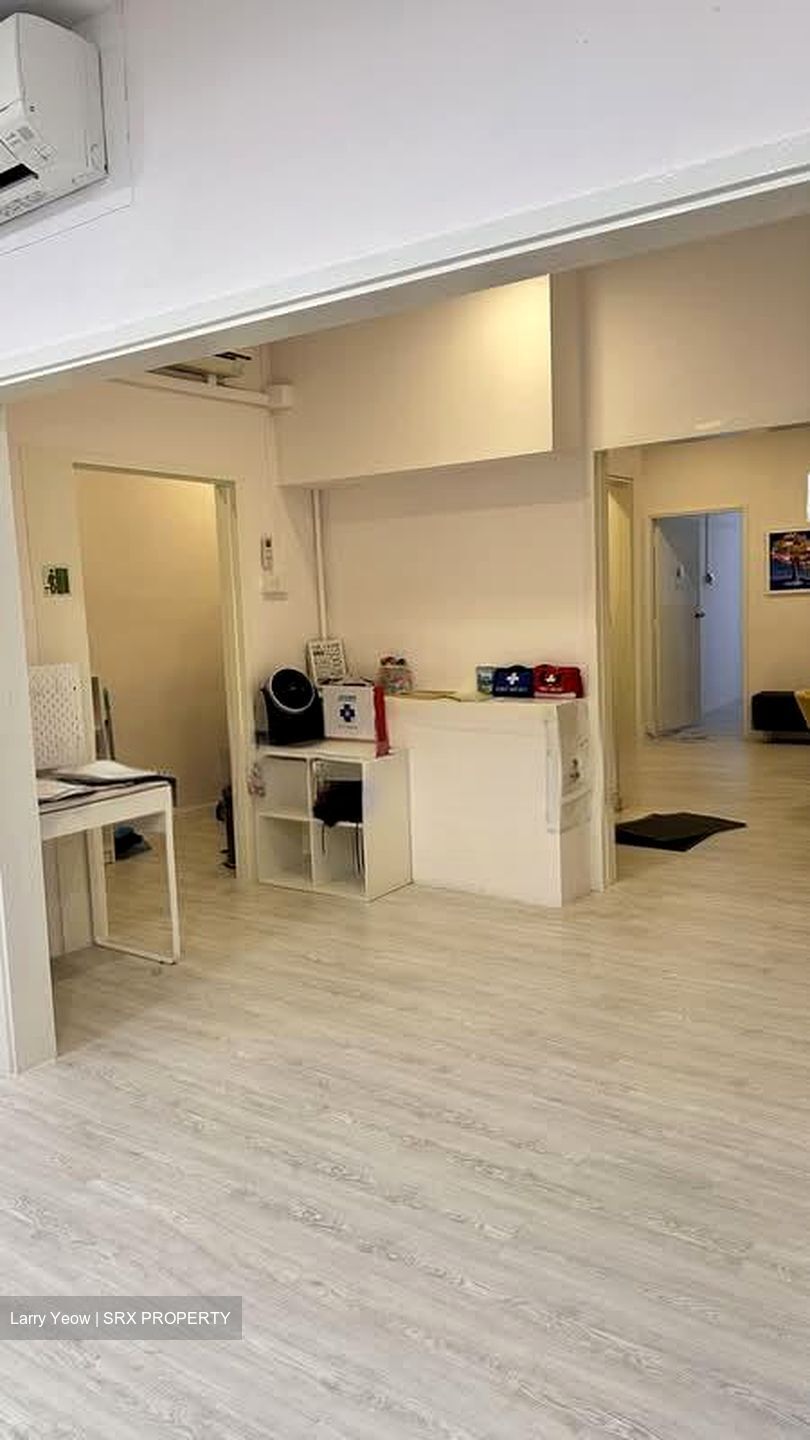 Goldhill Shopping Centre (D11), Retail #603563471